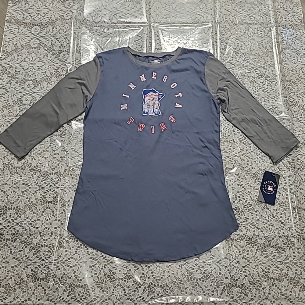 NWT Majestic Minnesota Twins Shirt WOMENS M Baseball Style 3/4 Sleeve